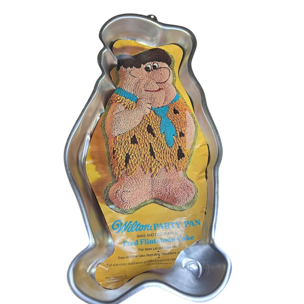Vintage 1976 Wilton Fred Flintstone Cake Pan | Hanna-Barbera Collectible